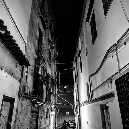 Albi House Vomero شقة